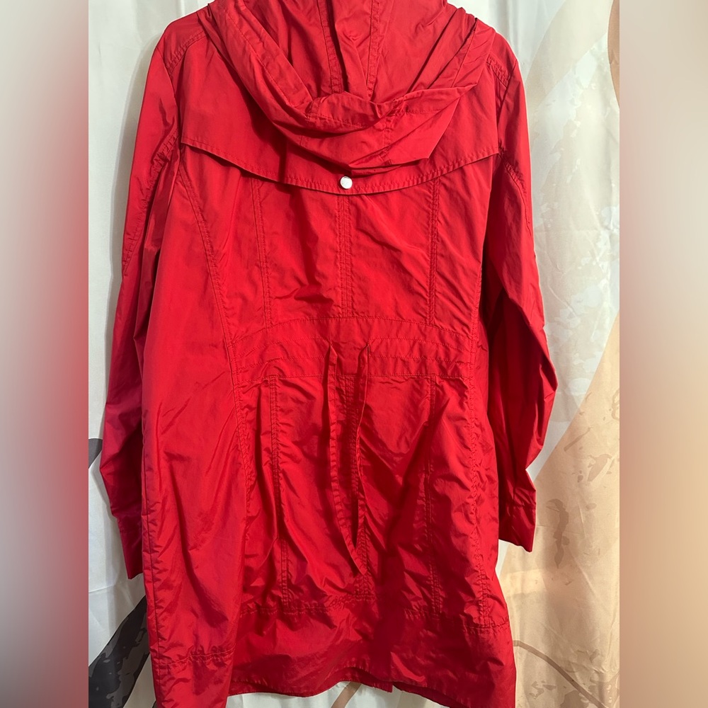 Women’s Rain Jacket - Picture 6 of 6